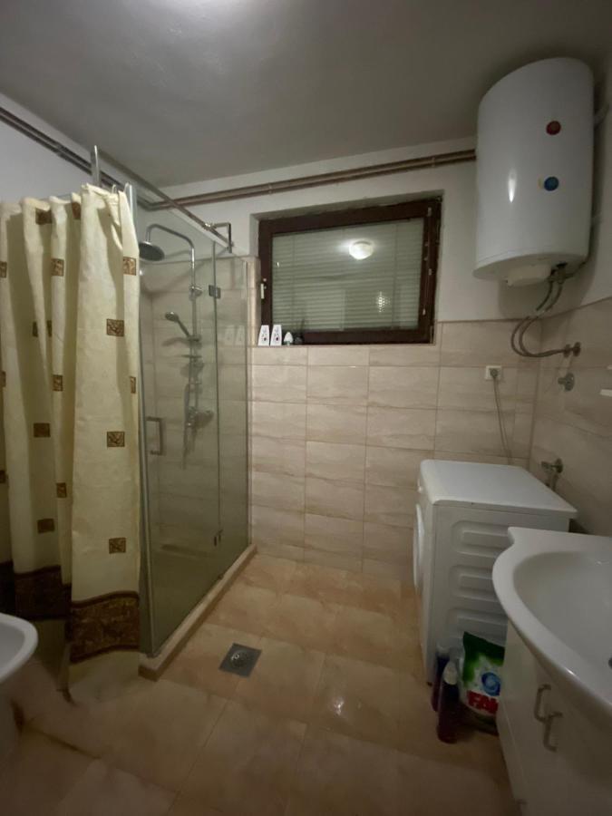 Apartman De Luxe Lejlighed Tuzla Eksteriør billede